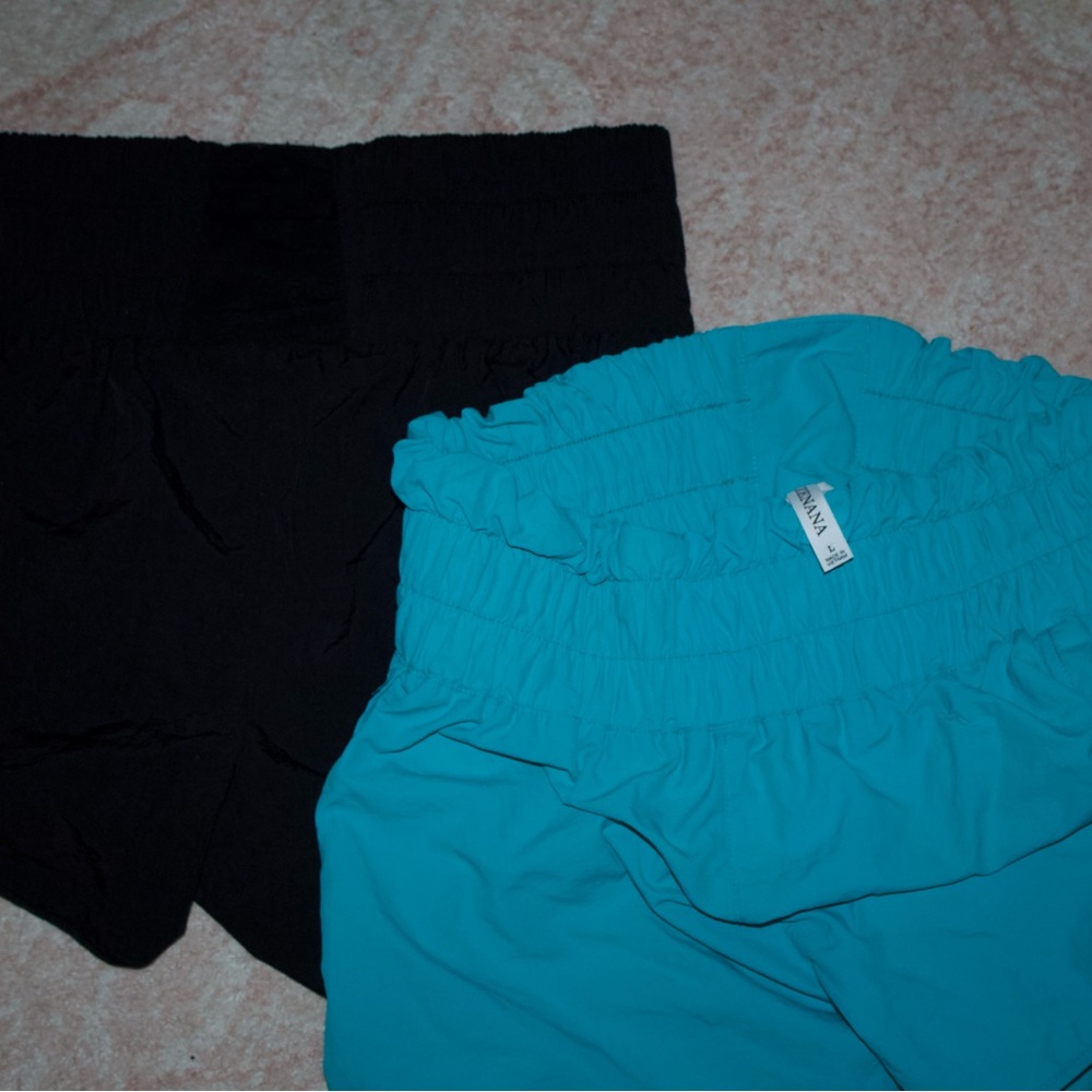 Zenana Outfitters Smocked Waist Shorts - Black & Turquoise
